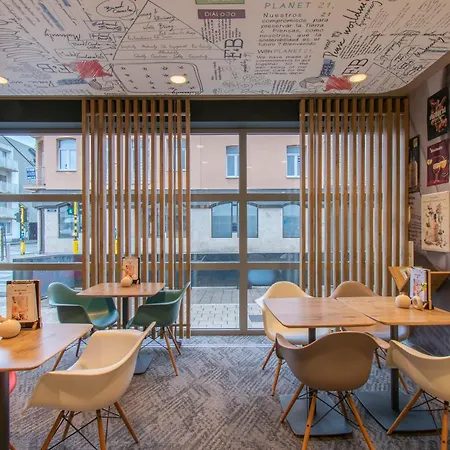 Ibis Hotel 3*